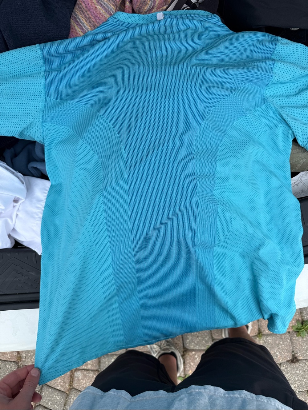 Men's Performance Nike Mesh Shirt large- Blue